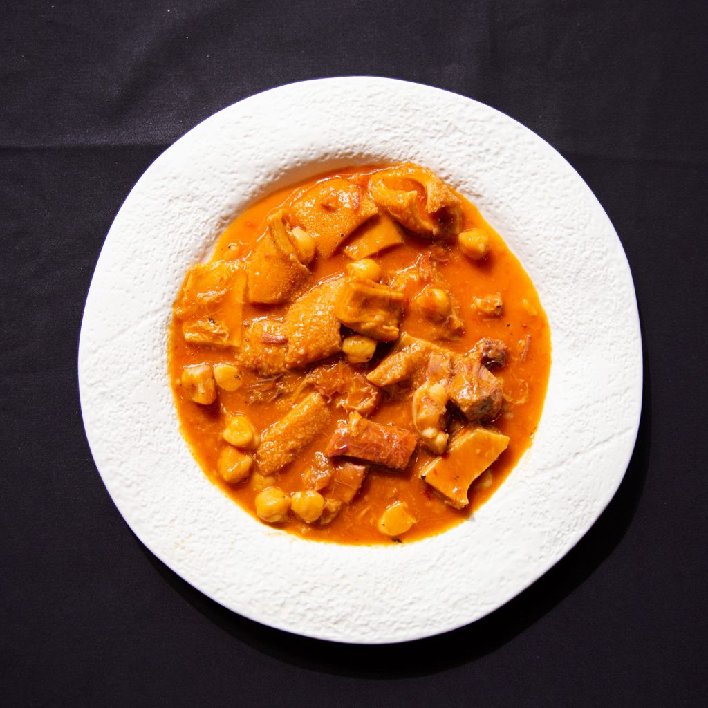 Callos con garbanzos